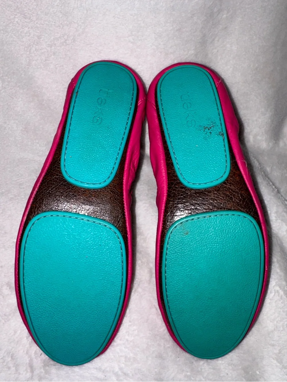 Women's Hot Pink Leather Ballet Flats
